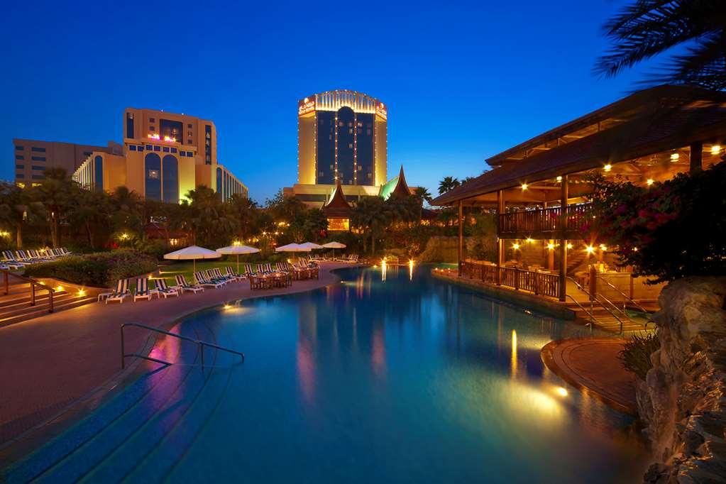 Gulf Hotel Bahrain Manama Exterior photo